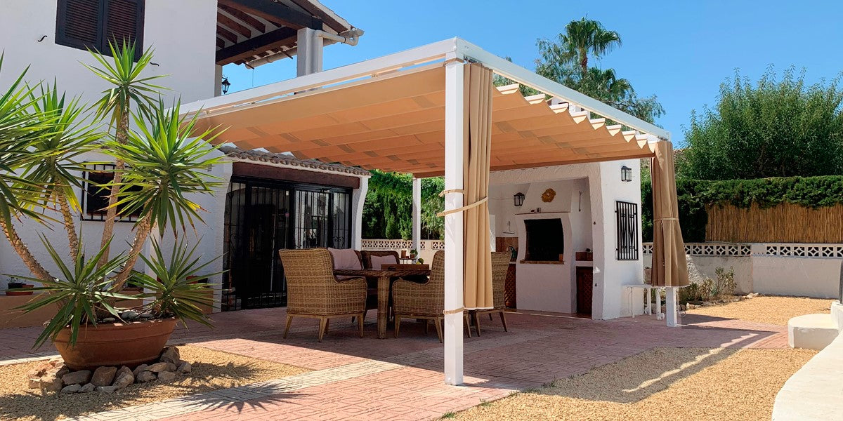 Pergolas & Gazebos