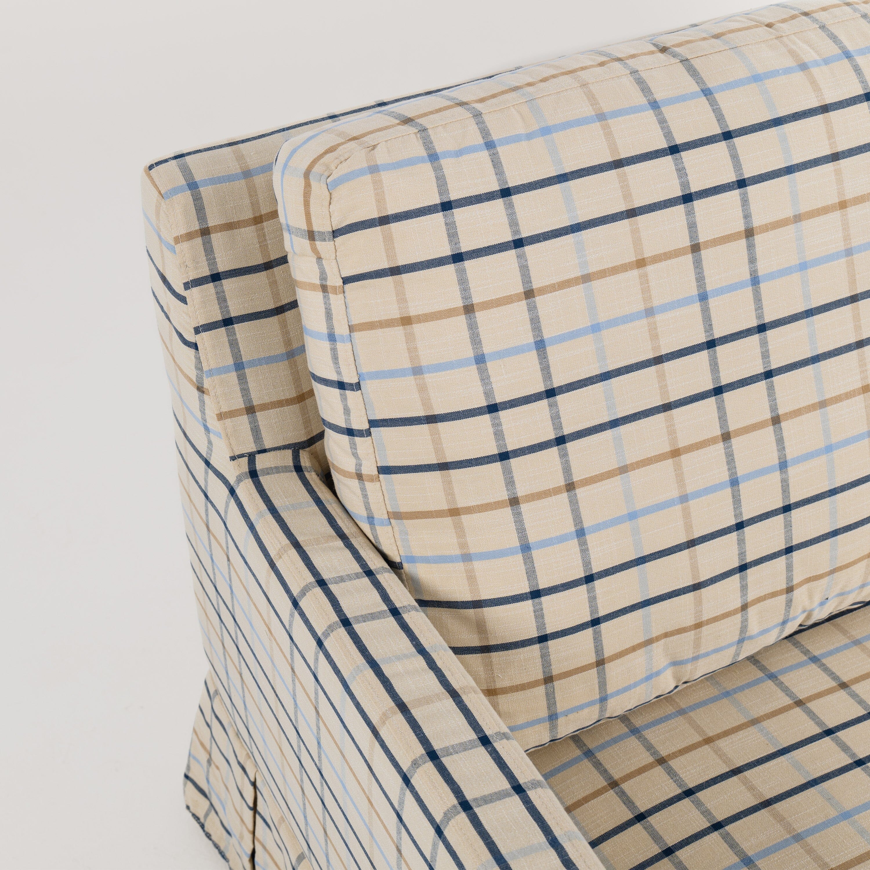 Cottonfy Elegant 3 Seater Striped Sofa with Removable Covers and Skirted Base Living and Home 