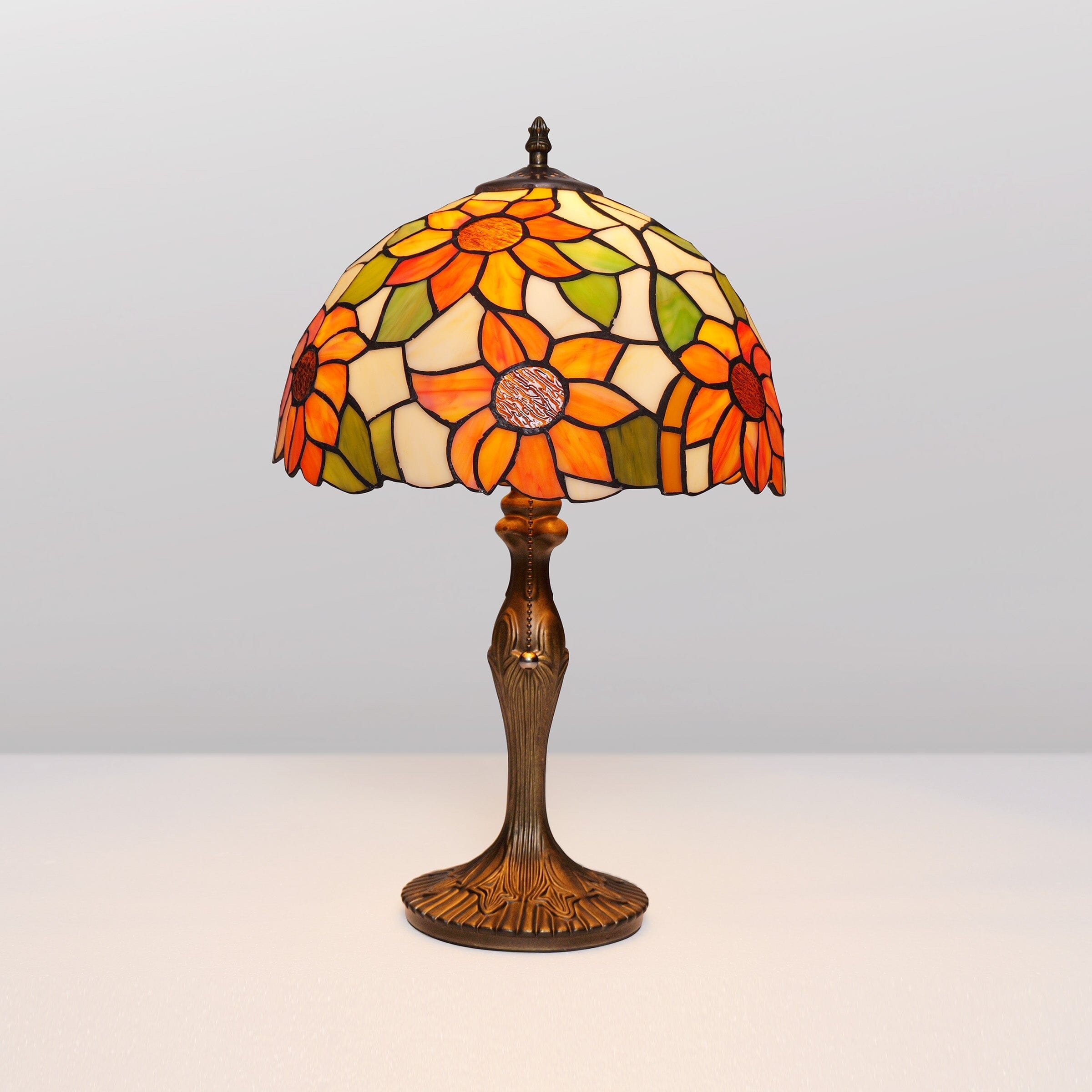 Lightsin Tiffany Table Lamp | Handcrafted Stained Glass Floral Petals Series White and Green Lightsin UK 