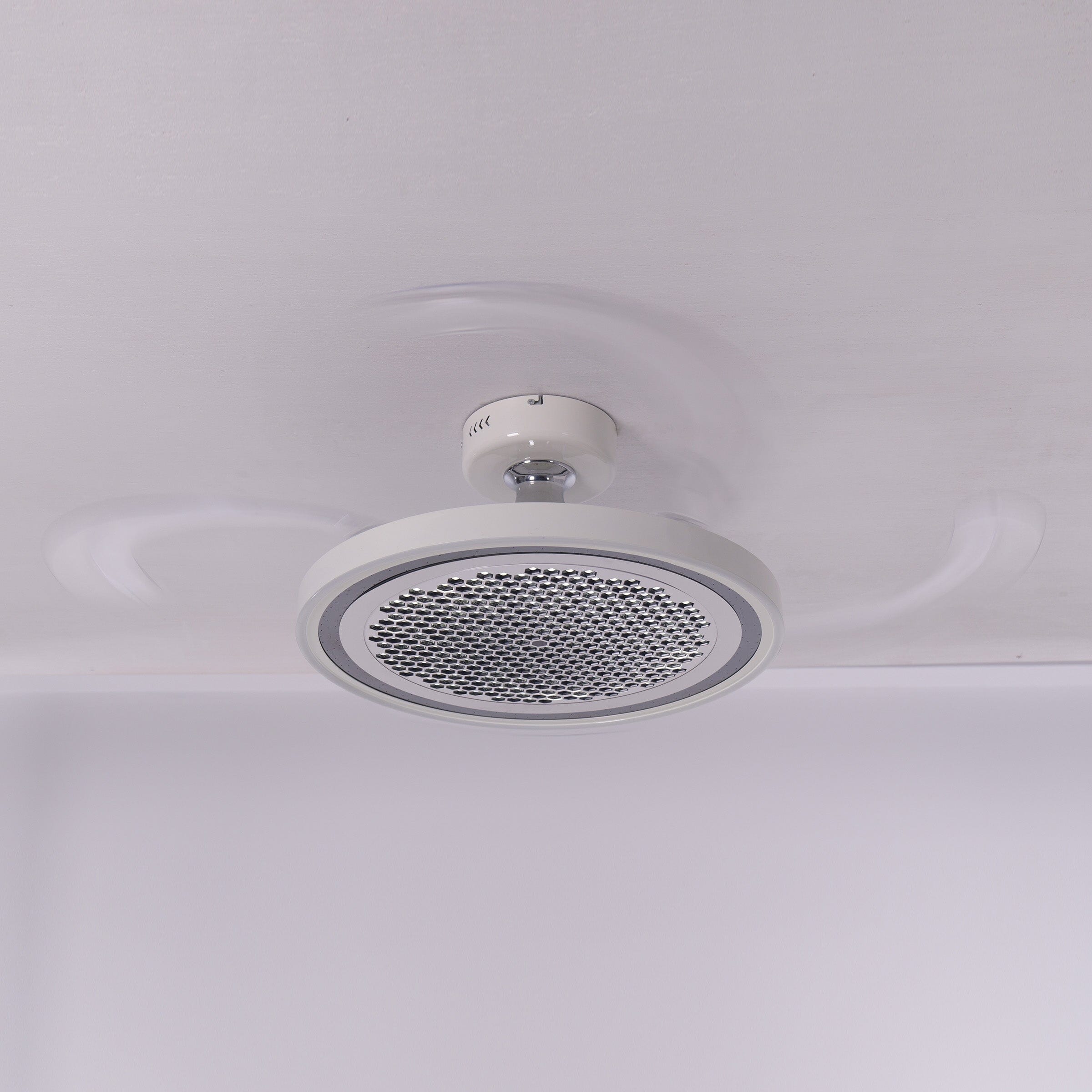 White 48 Inch Reversible LED Ceiling Fan Light with Remote Lightsin UK 