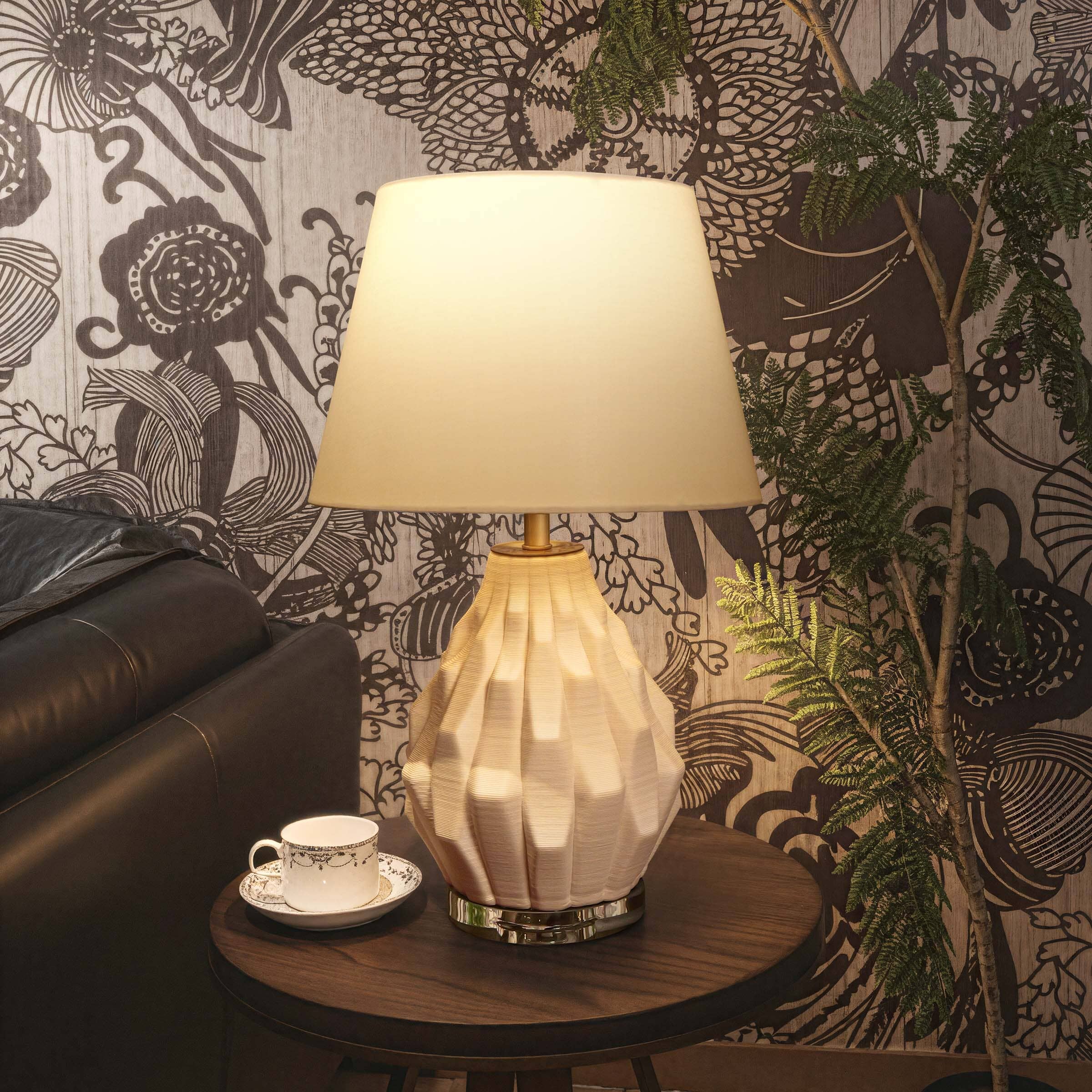 ‍Lightsin 3D Pure White Polygonal Textured Ceramic Table Lamp with Fabric Shade (100% off) Lightsin UK S 1 Unit 