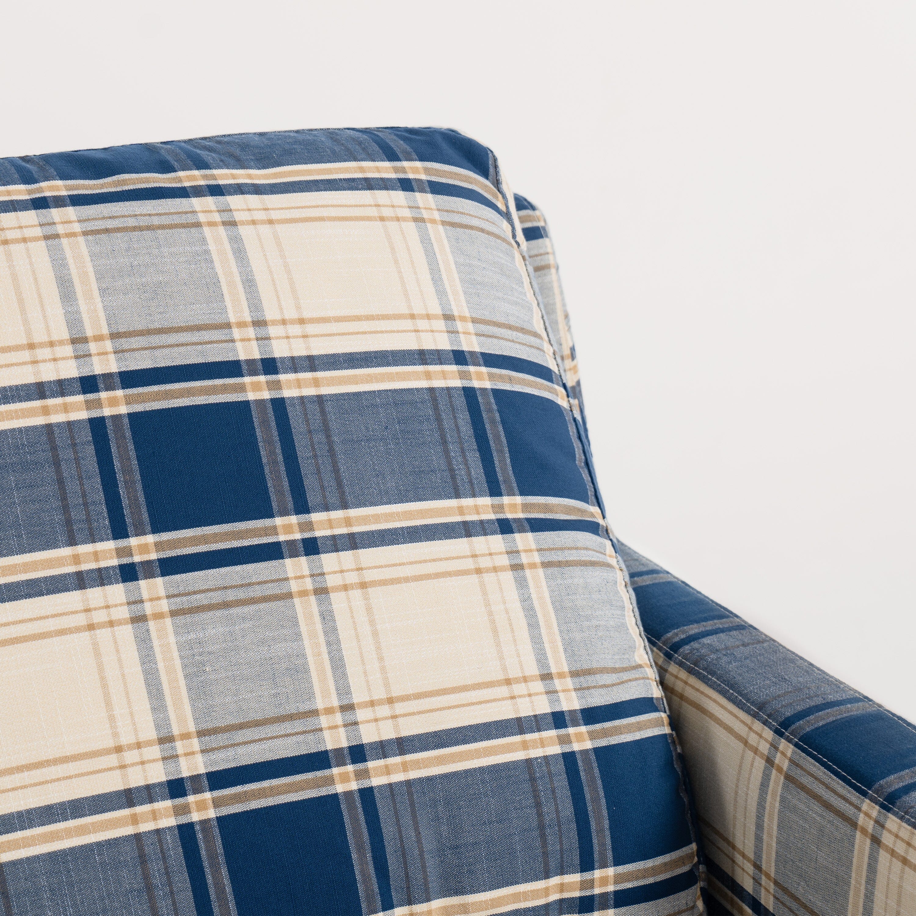 Cottonfy Elegant 3 Seater Striped Sofa with Removable Covers and Skirted Base Living and Home 