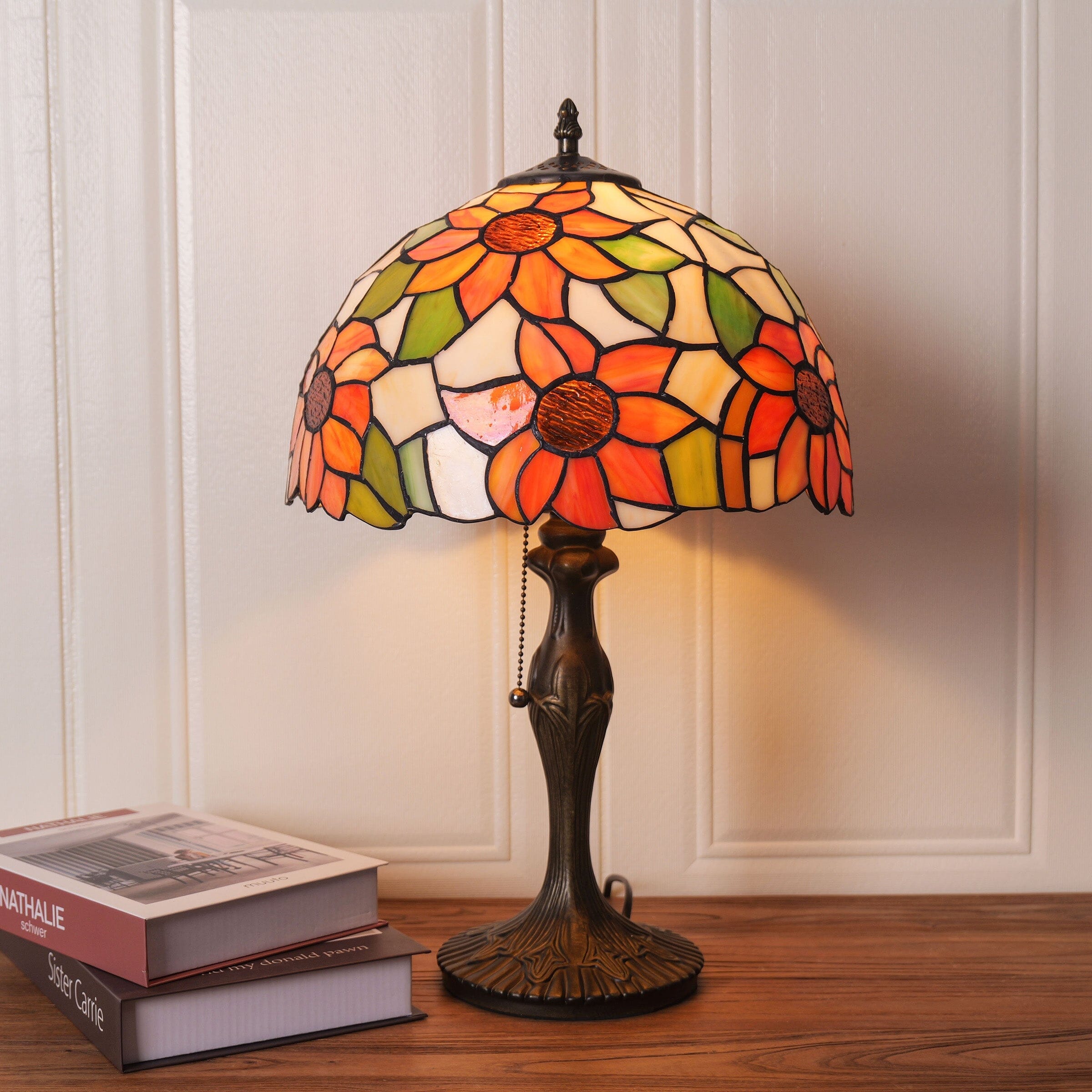 Lightsin Tiffany Table Lamp | Handcrafted Stained Glass Floral Petals Series White and Green Lightsin UK 