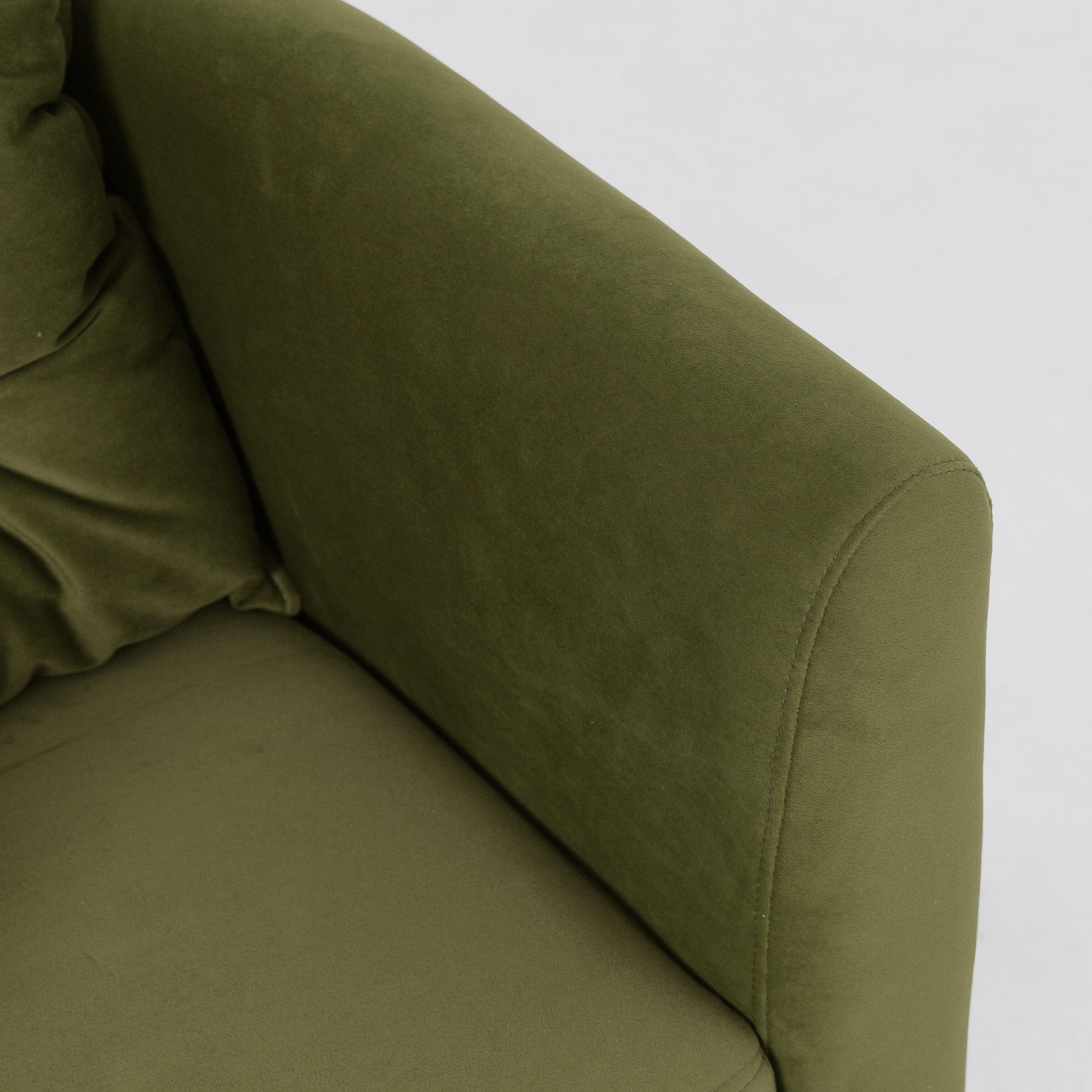 Cottonfy Plush Velvet Snuggler Chair with Hidden Storage Footstool Cottonfy UK 