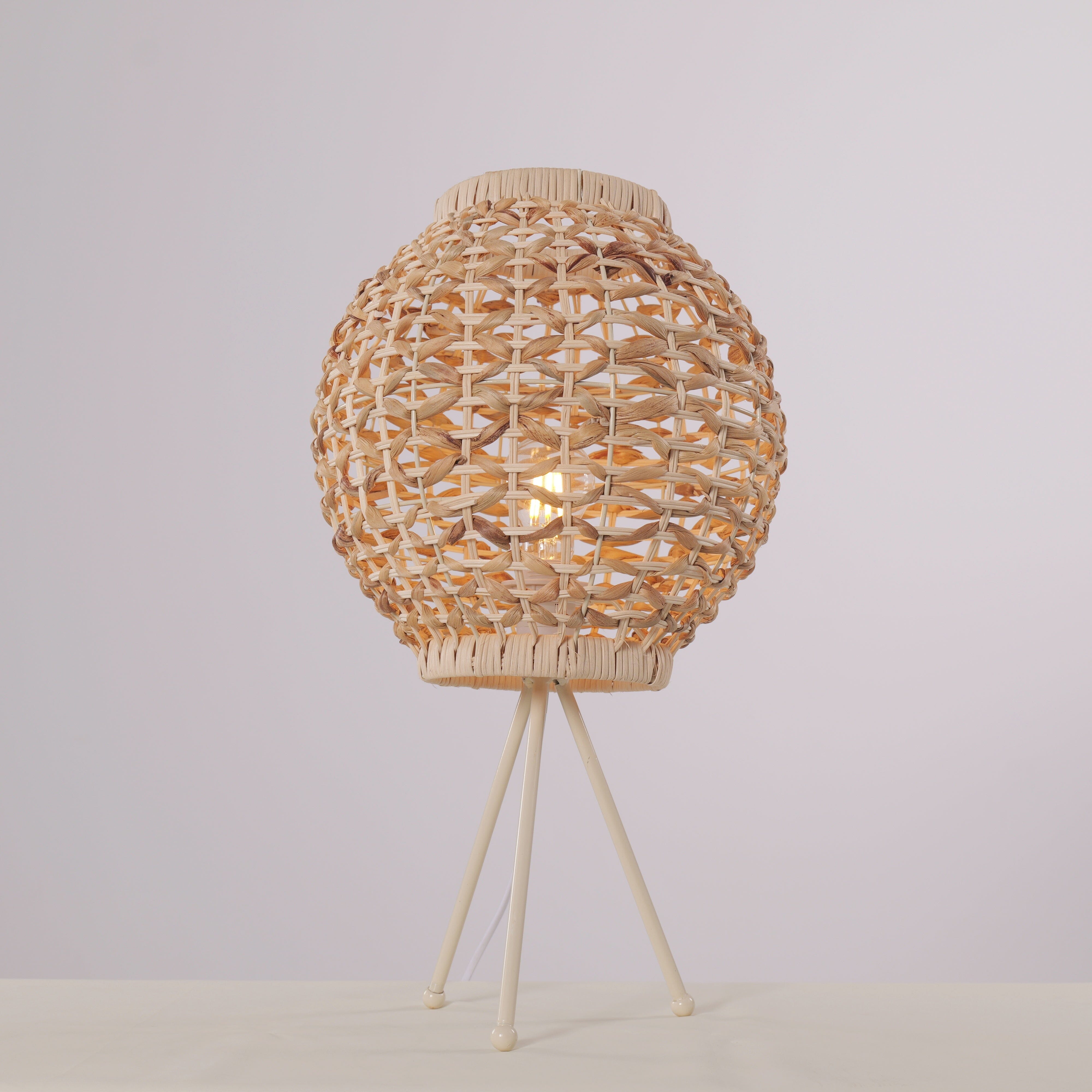 Lightsin Water Hyacinth Rattan Ball-Shaped Woven Table Lamp – Natural Handwoven Lighting for Cozy Spaces Lightsin UK 