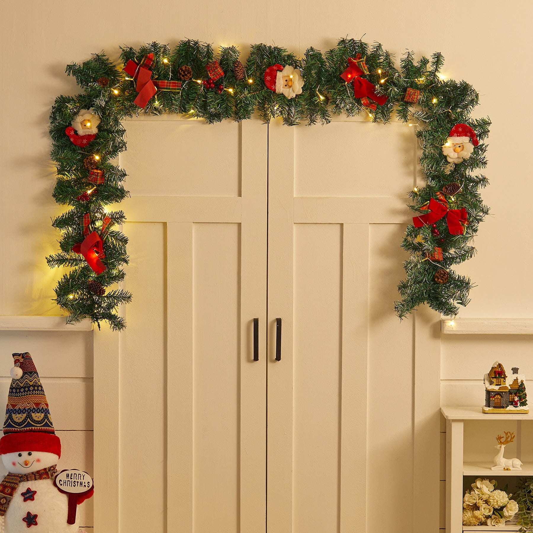 Cute Pre-lit Artificial Christmas Garland with Santa for Door and Mantel Living and Home 