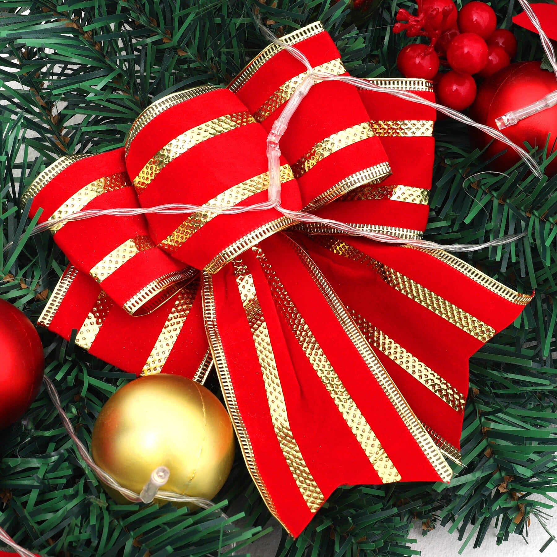 Christmas Rattan Garland 1.8m with 250 Rattan Branches, Bows, Christmas Balls, and Greenery Living and Home 