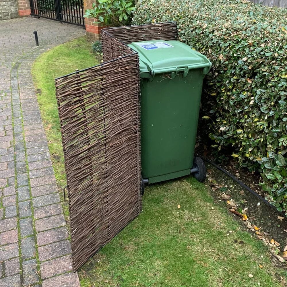 Livingandhome Trash Can Fence Wicker Privacy Fence Living and Home 