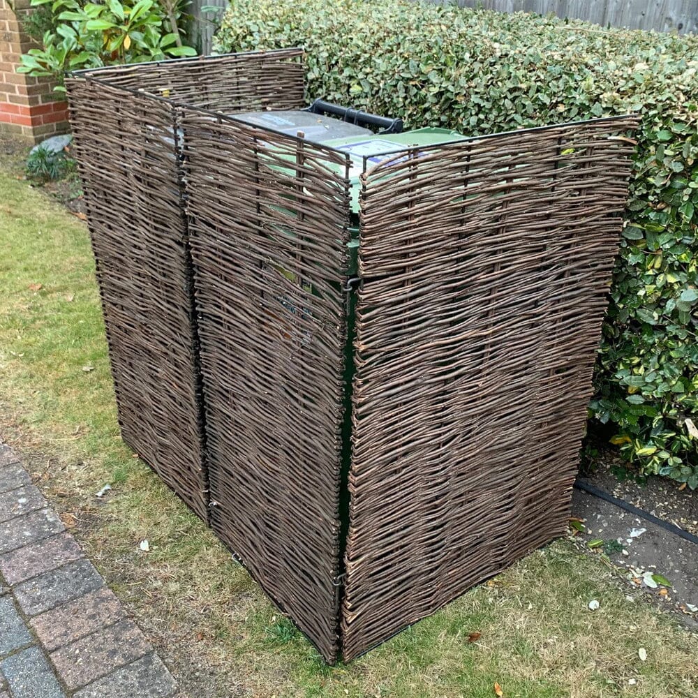 Livingandhome Trash Can Fence Wicker Privacy Fence Living and Home 