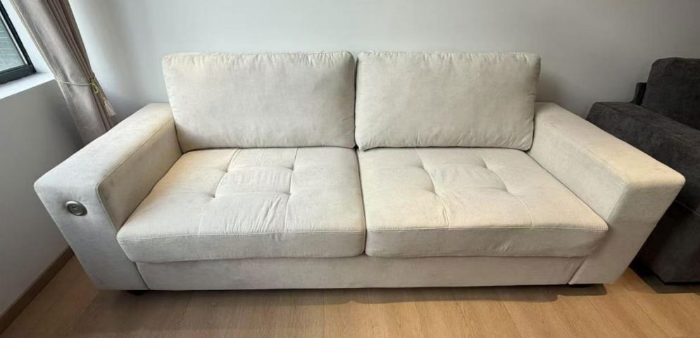 Three-Seater Two-Seat Sofa with USB Ports and Chenille Upholstery Living and Home Grey 